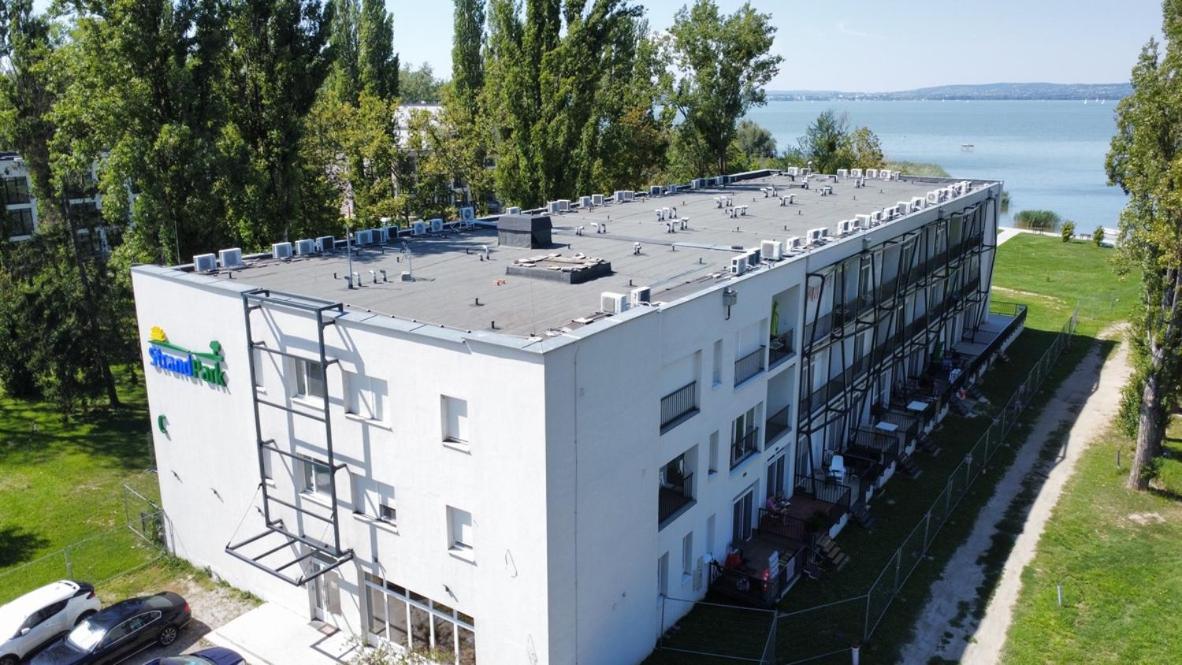Gyoengybagoly Apartman Balatonberény Exterior photo